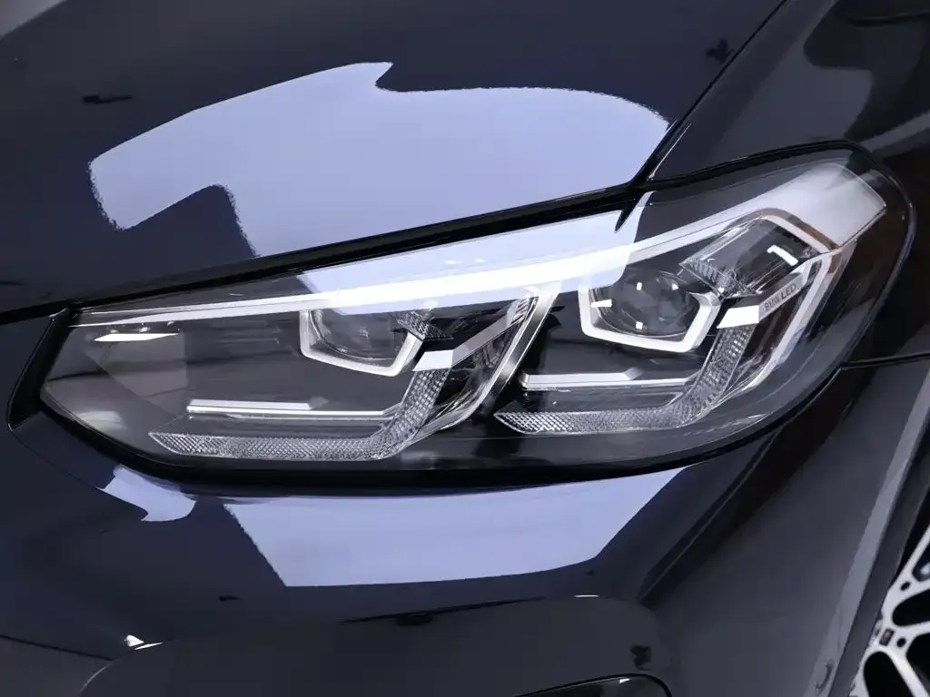 BMW X3 xDrive30i Leading M Night Package 2023 — фото 4
