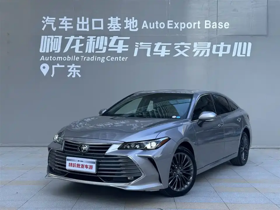 Toyota Avalon 2.0L XLE Premium Edition (China VI) 2022