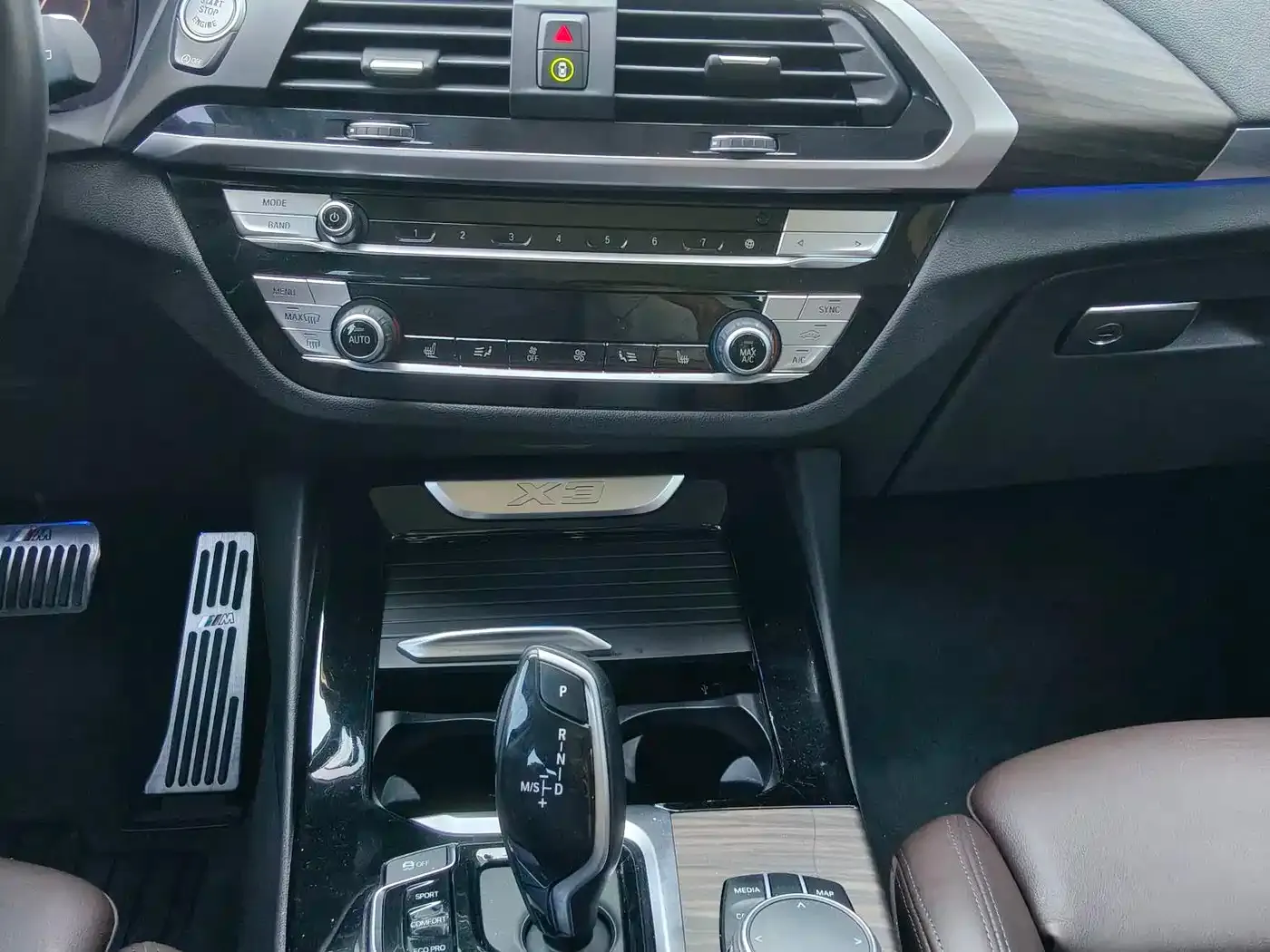 BMW X3 xDrive28i M Sport Package 2020 — фото 9