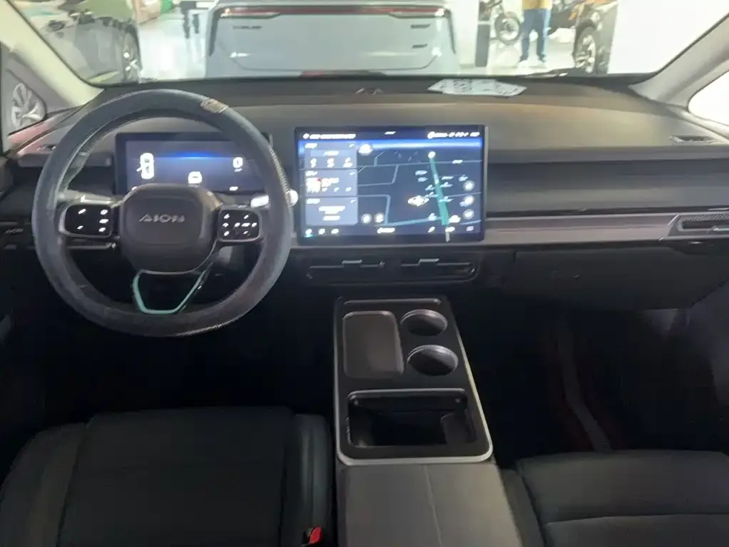 Aion Y Plus 70 Executive Edition 2023 — фото 10