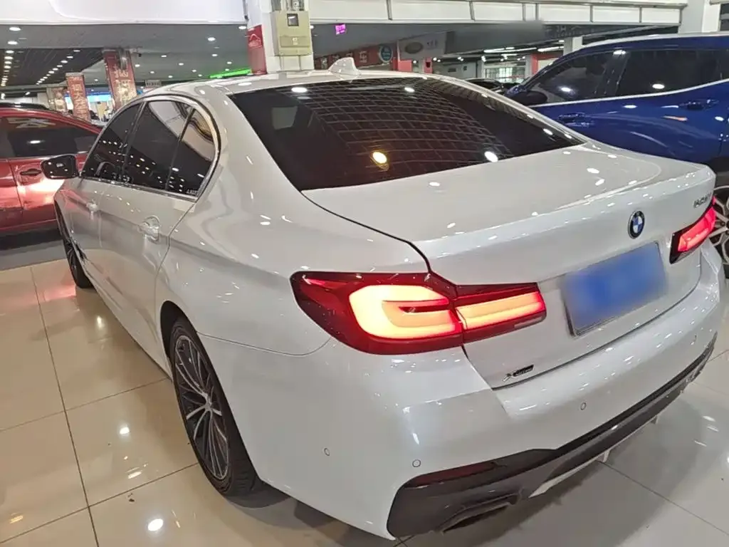 BMW 5 Series Facelift 530Li xDrive M Sport Package 2022 — фото 5