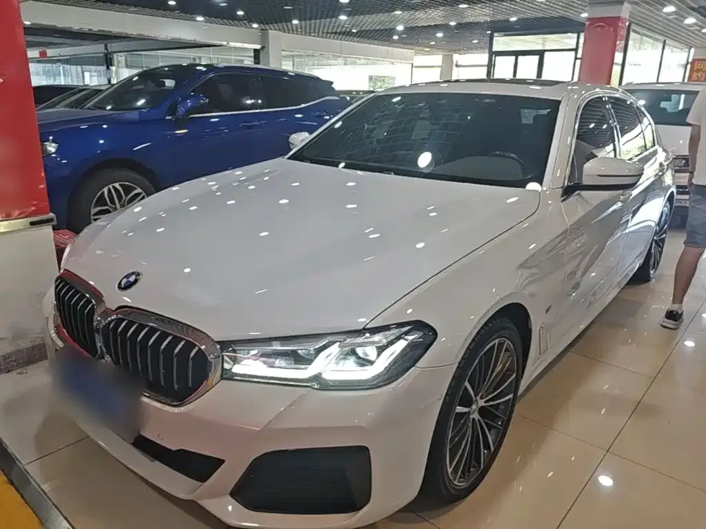 BMW 5 Series Facelift 530Li xDrive M Sport Package 2022 — фото 2