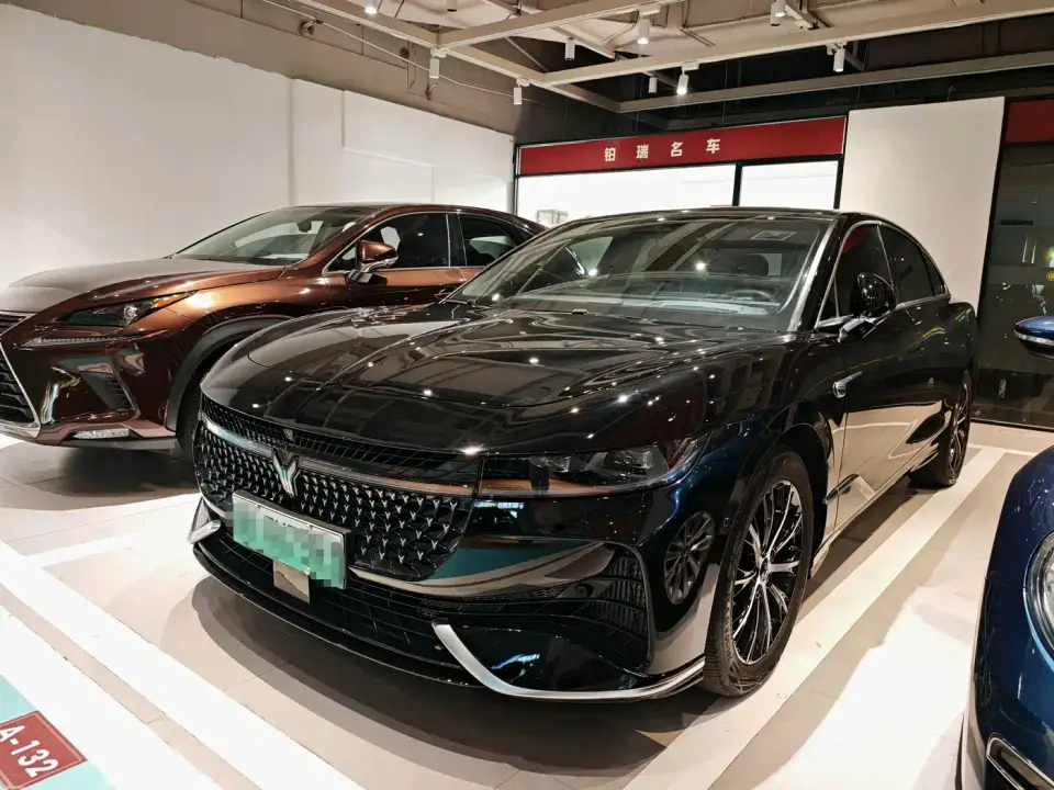 Voyah Auto VOYAH Zhuiguang PHEV AWD Ultra-long Range Executive Edition 2024