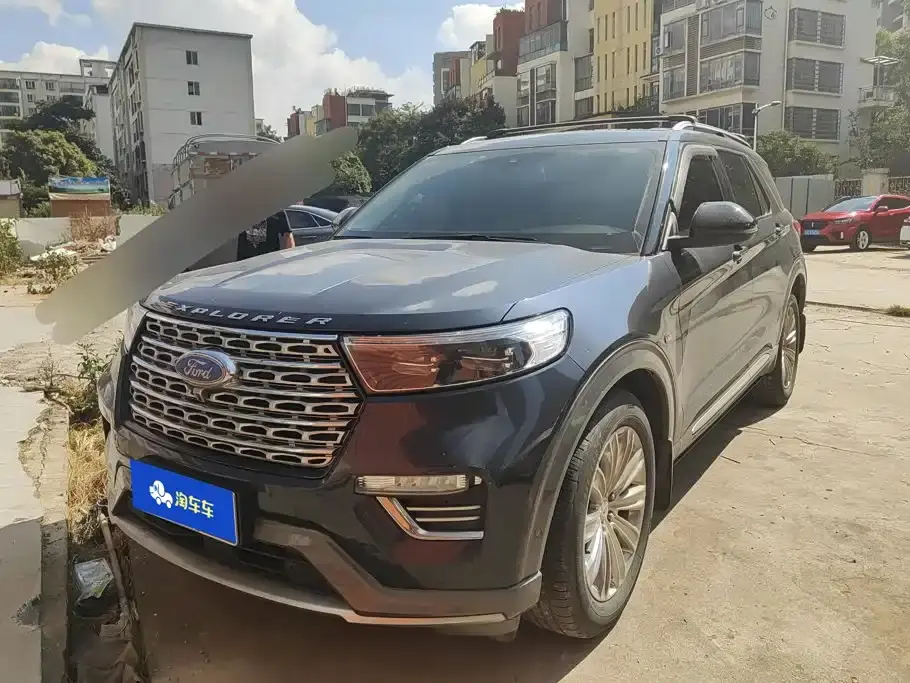 Ford Explorer EcoBoost 285 AWD Titanium Edition 7-Seater 2021