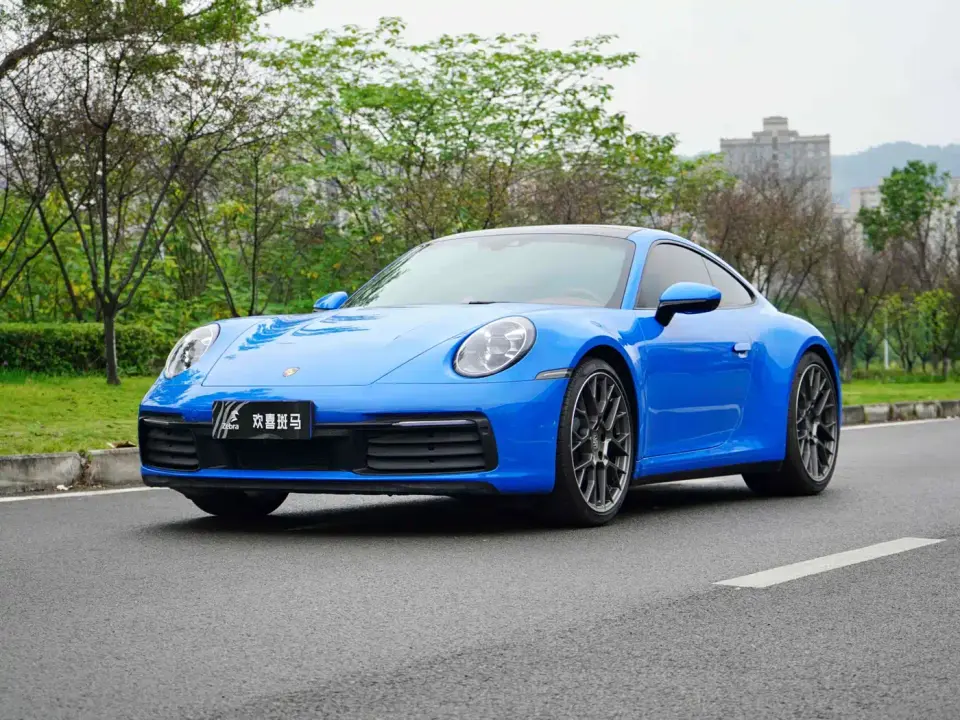 Porsche 911 Carrera 3.0T 2023