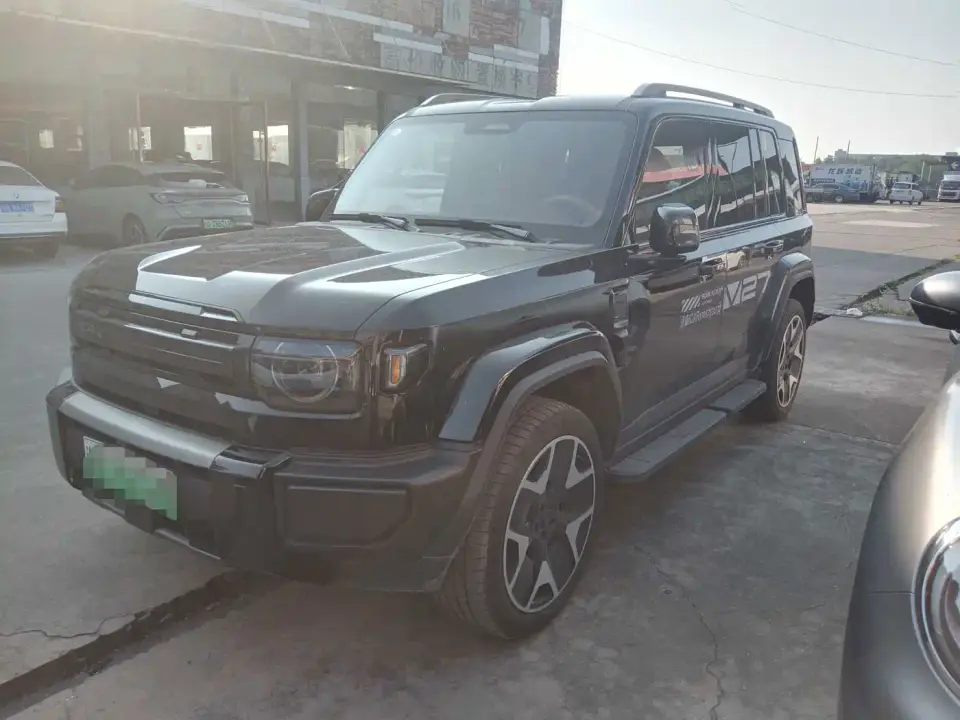 iCar V27 200KM AWD Falcon 500 2026