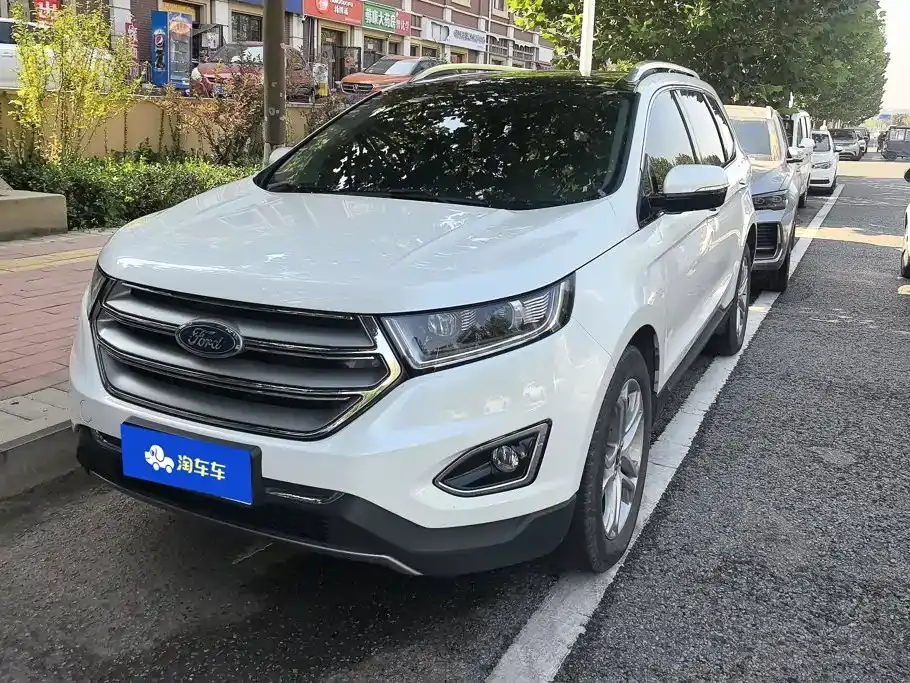 Ford Edge EcoBoost 245 FWD Luxury 7-seater China V 2019
