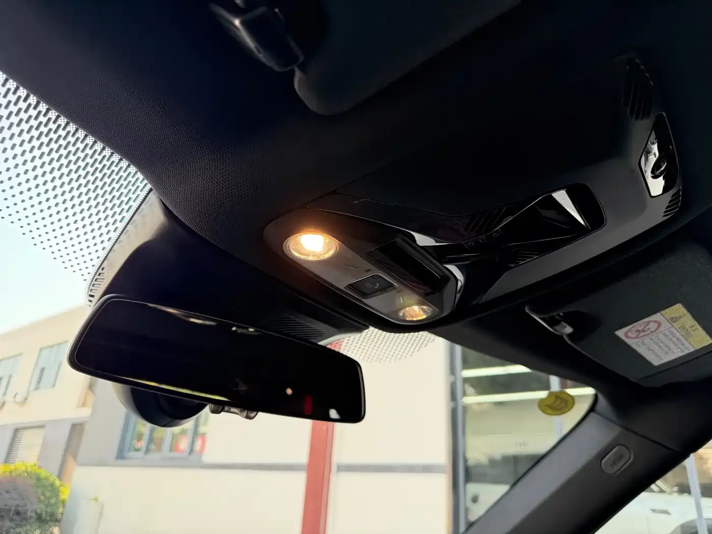 Mini Electric MINI JCW Facelift JOHN COOPER WORKS 2025 — фото 18