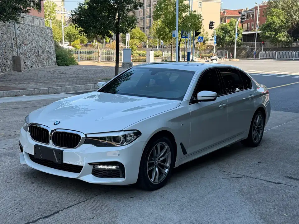 BMW 5 Series Facelift 525Li M Sport Package 2019