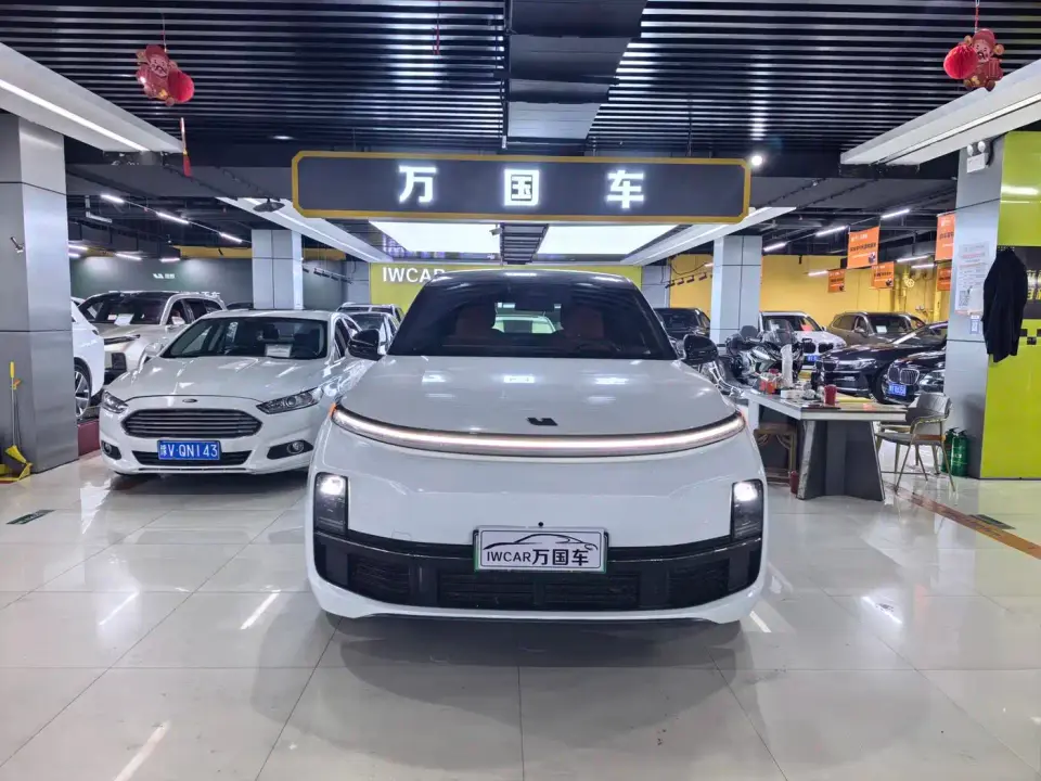 Li Auto Li L8 Pro 2024