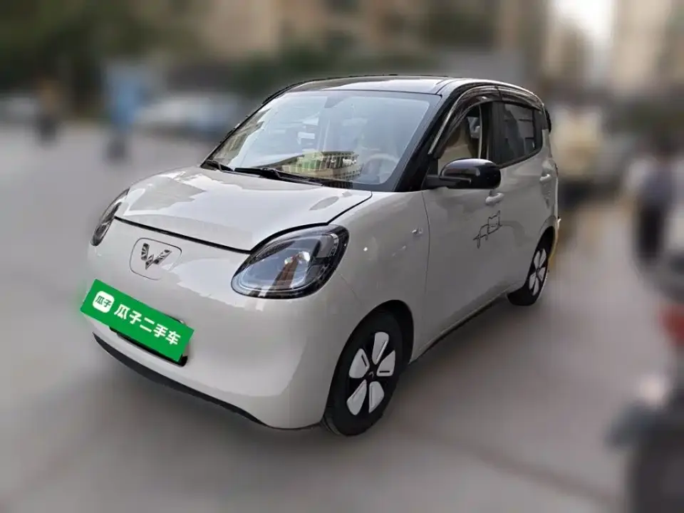 Wuling Motors Hongguang MINIEV 4-Door Premium+ Edition 2025
