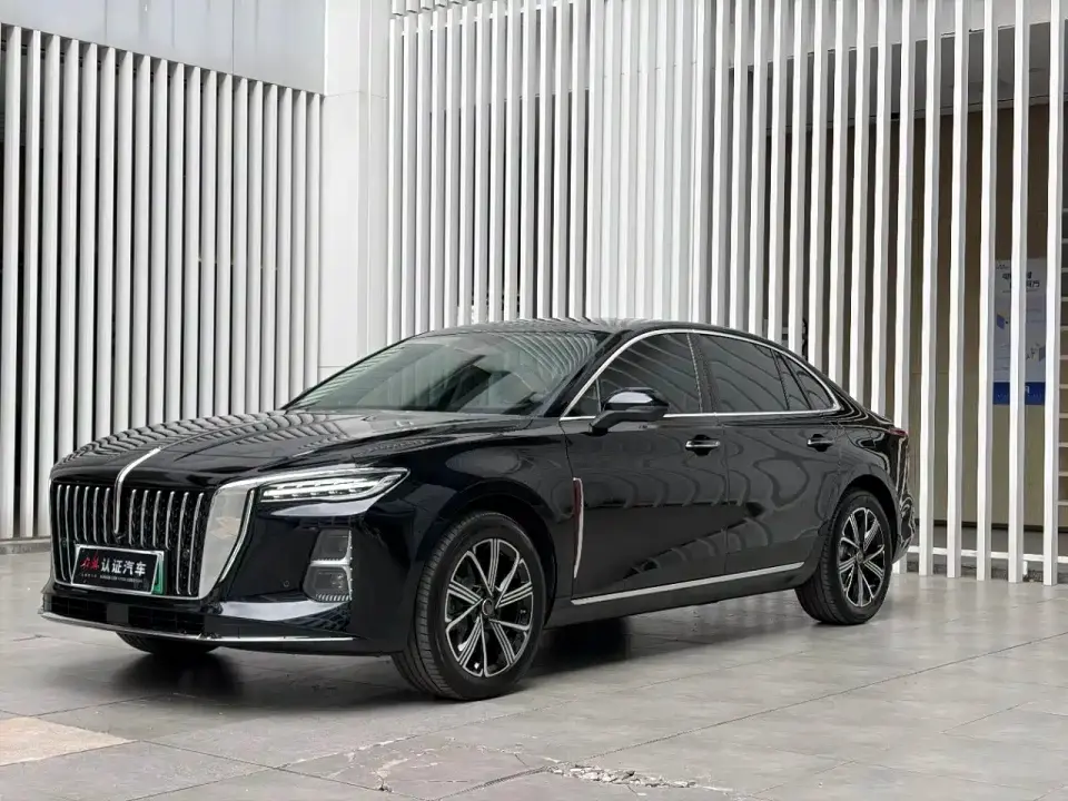 Hongqi H5 PHEV 130 Super Hybrid Edition 2025