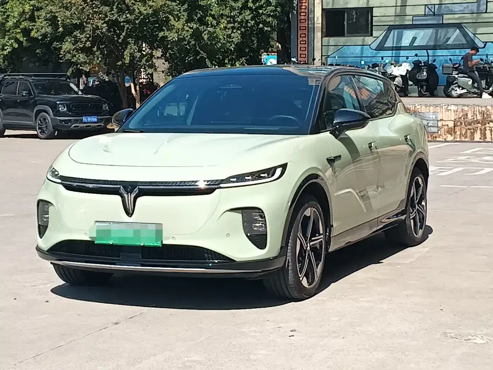 Voyah Auto Voyah Zhiyin Long Range Smart Edition 2025