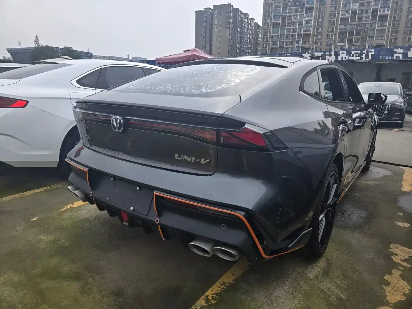 Changan UNI-V 1.5T Sport Edition 2022 — фото 4
