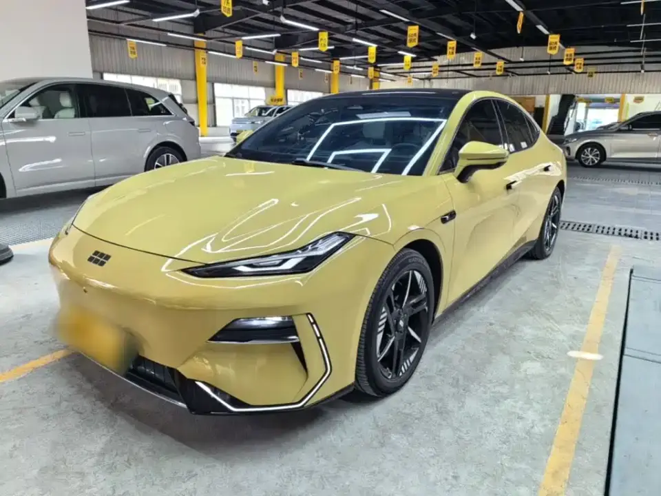 Geely Galaxy Galaxy E8 550km RWD MAX 2024