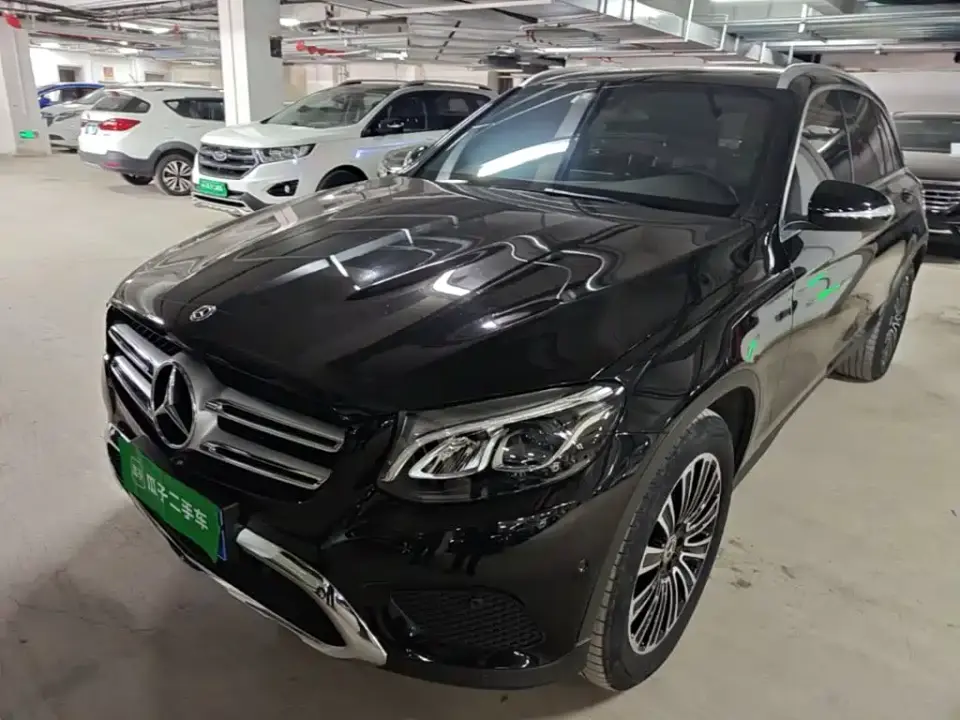 Mercedes-Benz GLC-Class Model GLC 200 L 4MATIC 2019