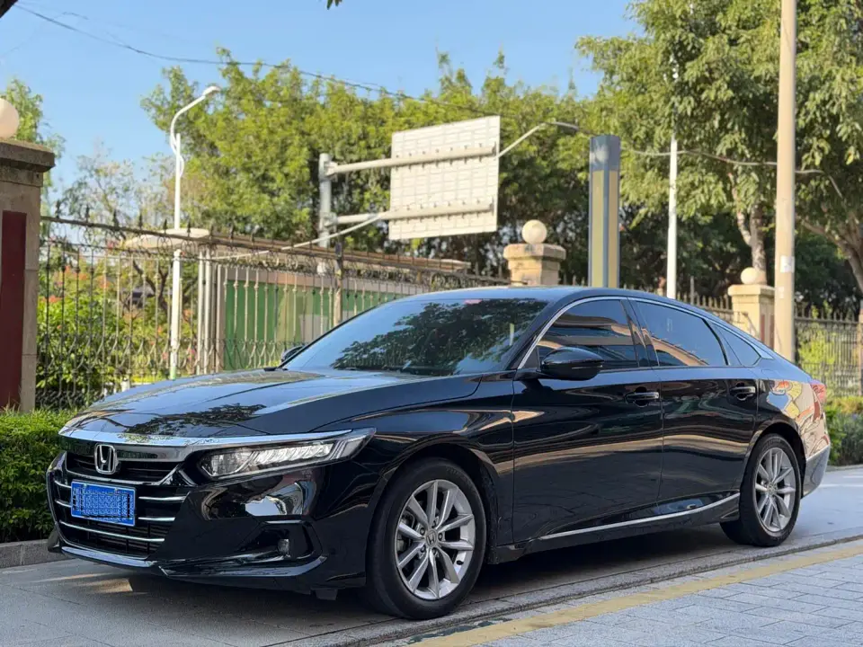 Honda Accord 260TURBO Luxury Edition 2022