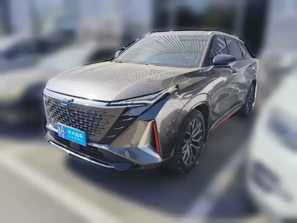 Changan Oshan Z6 Blue Whale 1.5T DCT Intelligent Leader 2022