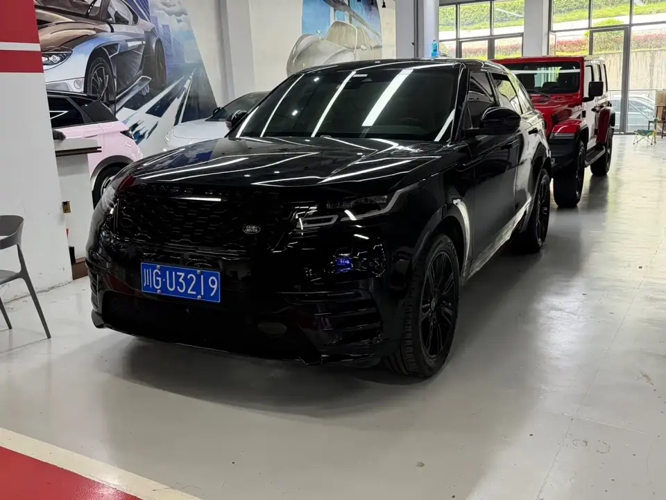 Land Rover Range Rover Velar P250 Gloss Black Collector's Edition 2021
