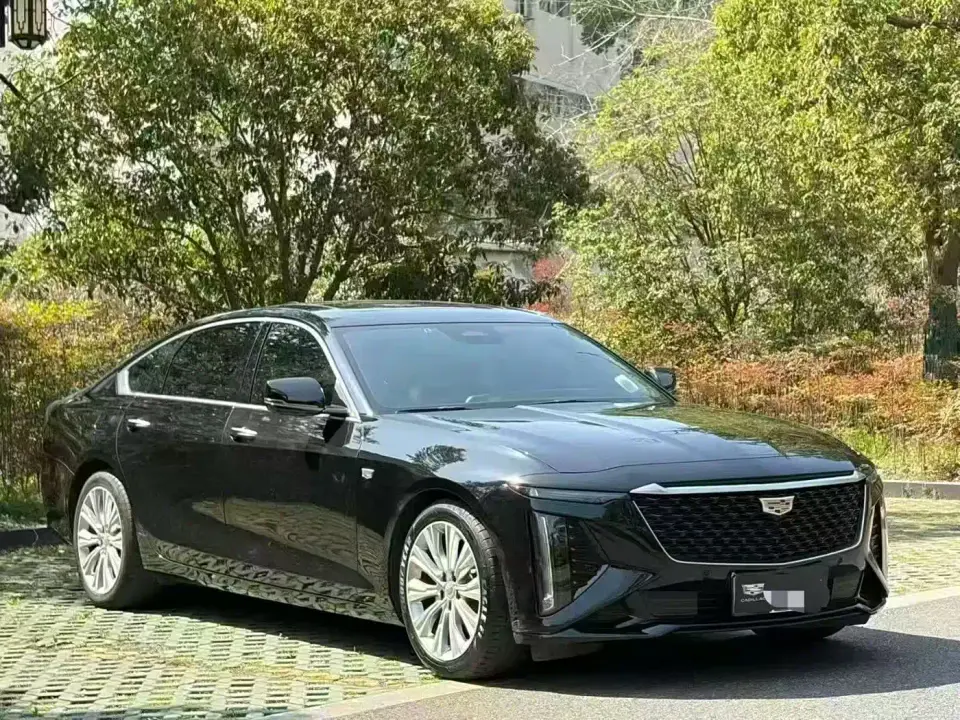 Cadillac CT6 28T Premium Model 2025