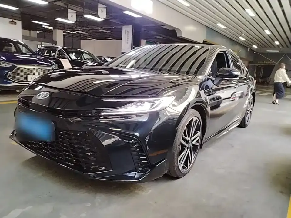 Toyota Camry Hybrid 2.0HS Sport Edition 2025