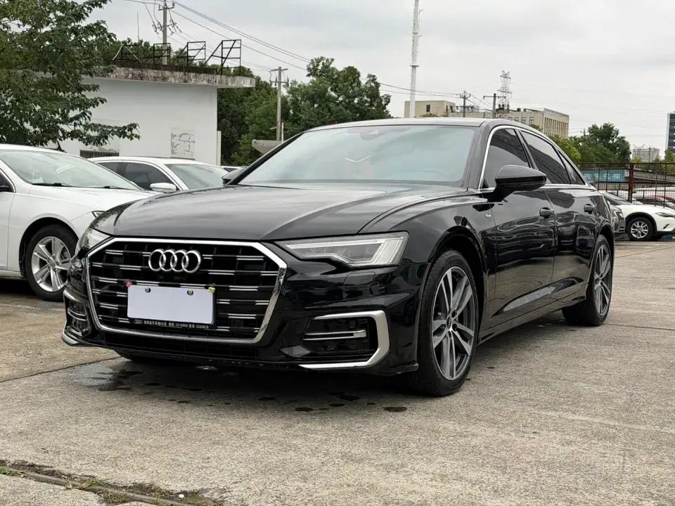Audi A6L 40 TFSI Luxury Dynamic 2023