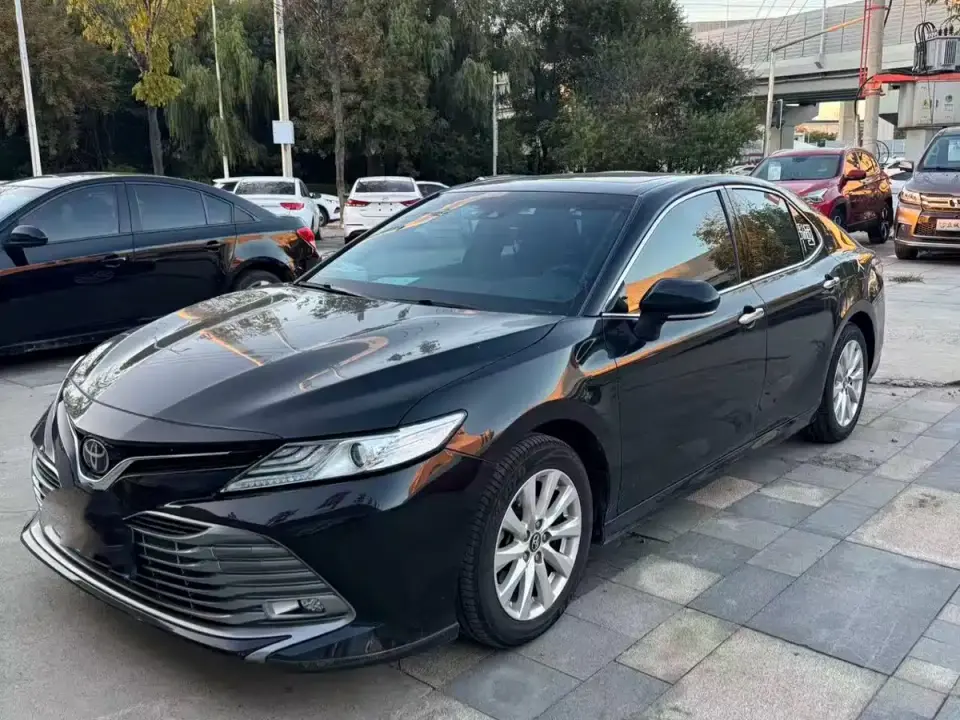 Toyota Camry 2.0G Luxury (China V) 2020