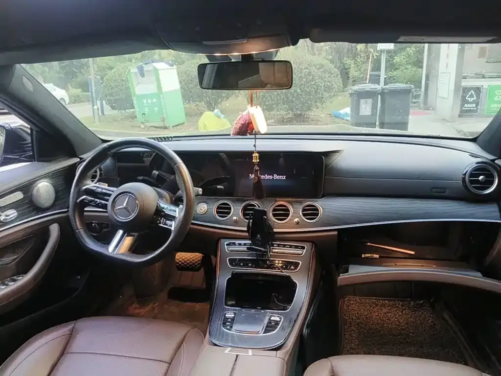 Mercedes-Benz E-Class Facelift E 300 L Sport Fashion 2023 — фото 12