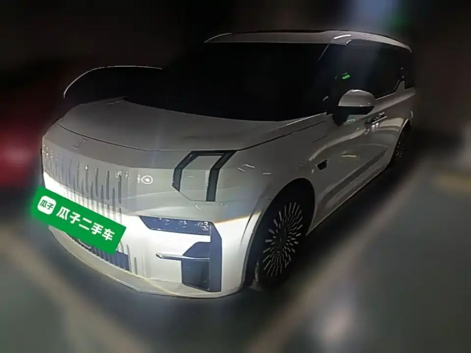 Zeekr 009 Facelift WE Edition 2024