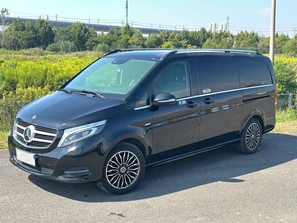 Mercedes-Benz V-Class V 260 Premium Edition China VI 2020