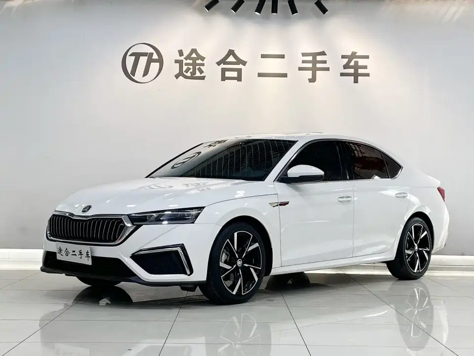 Skoda Octavia PRO TSI280 Premium Edition 2022