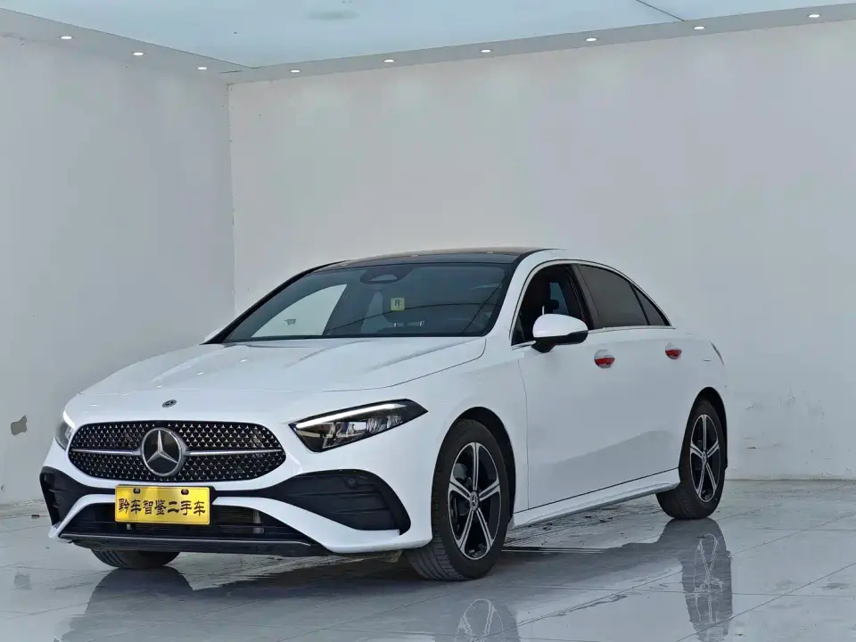 Mercedes-Benz A-Class A 200 L Fashion 2023