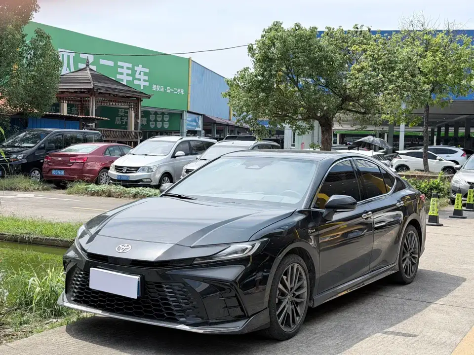Toyota Camry Model Dual Hybrid 2.0HXS Sport Plus Edition 2024