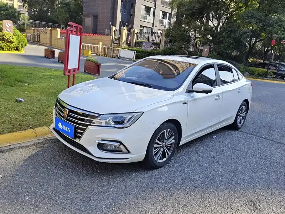 Roewe i5 1.5L Auto 4G Langhao Edition 2019