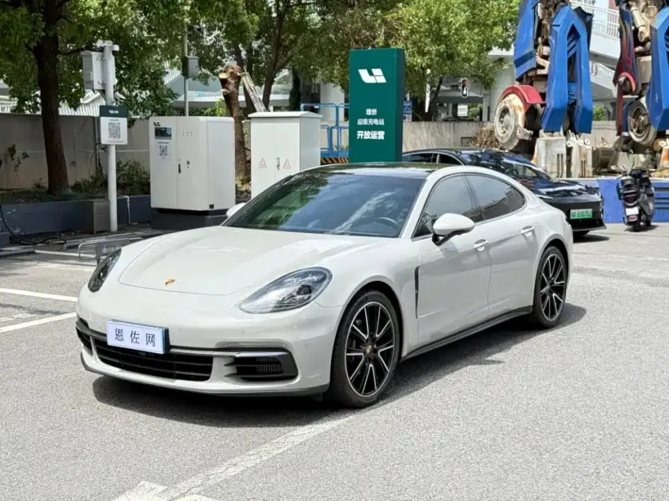 Porsche Panamera Model Panamera 2.9T 2021