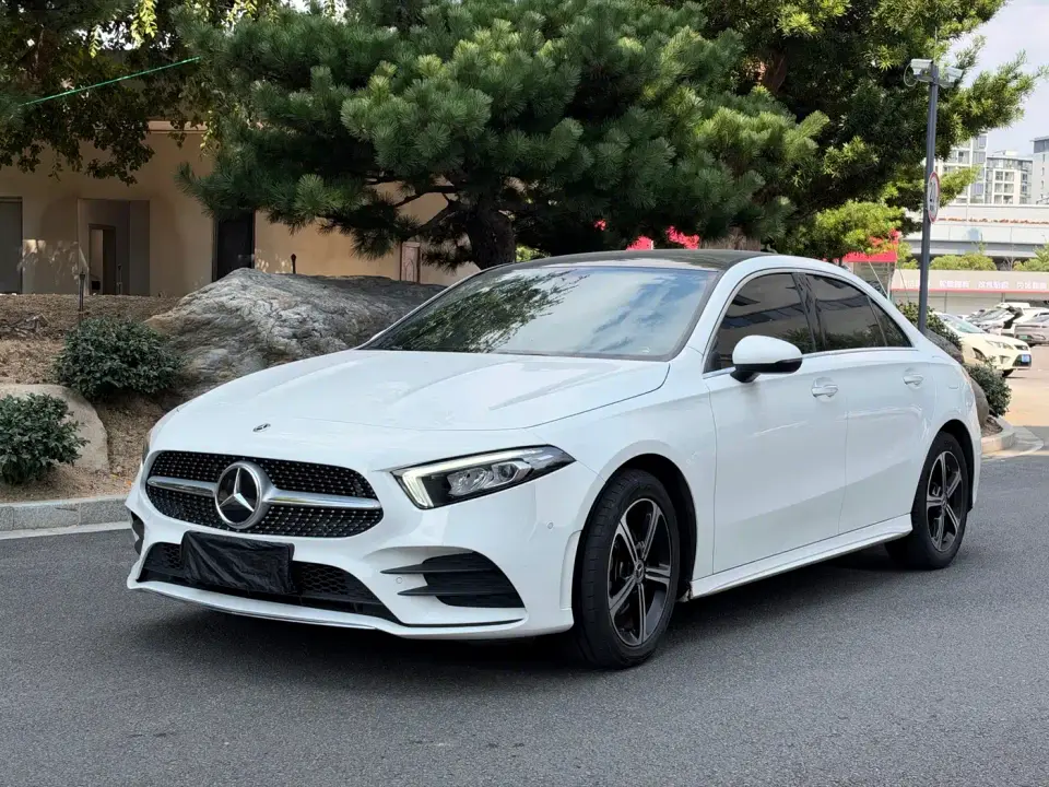 Mercedes-Benz A-Class A 200 L Sport Sedan Fashion Edition 2021