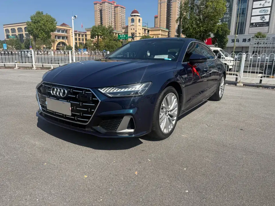 Audi A7L 45TFSI S-line Dream Edition Crystal Package 2023