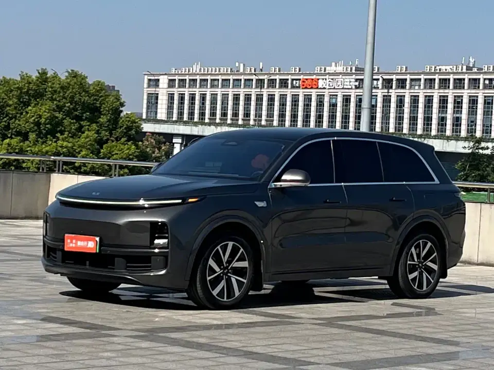 Li Auto Li L8 Pro 2023