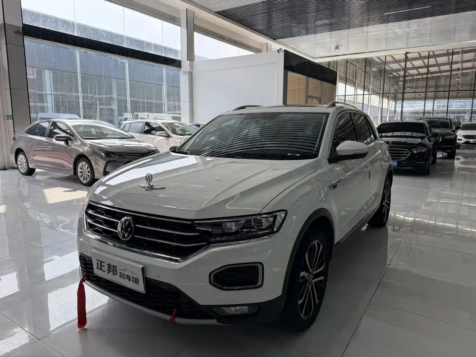 Volkswagen T-ROC 280TSI DSG 2WD Comfort PLUS 2023