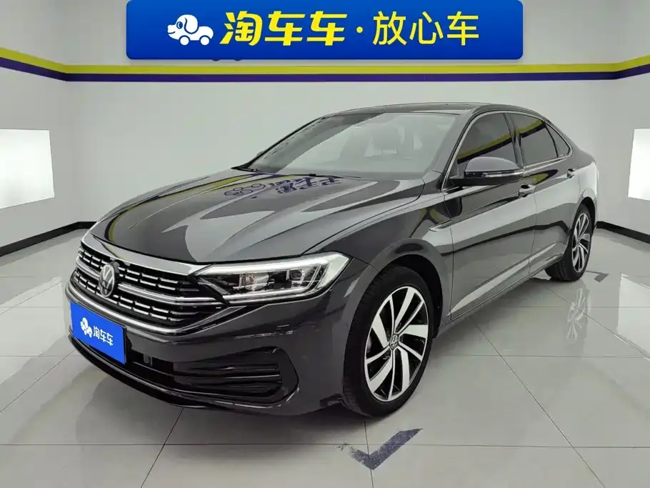 Volkswagen Sagitar 300TSI DSG Surpassing Edition 2023
