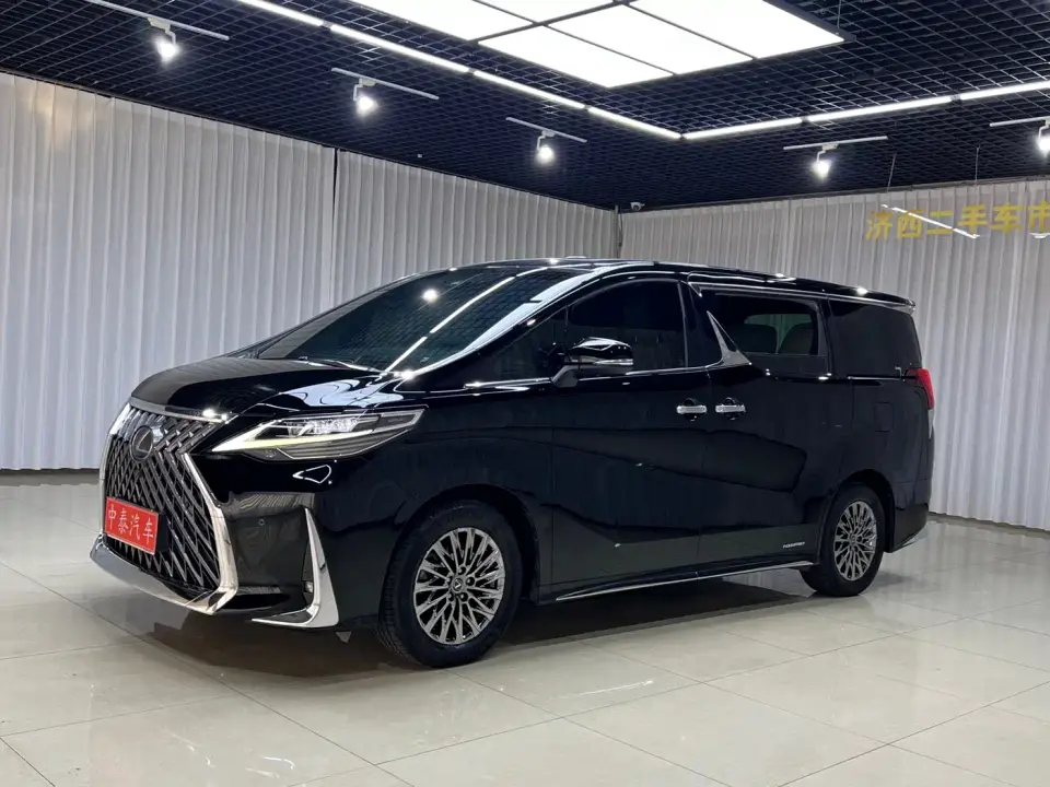 Lexus LM 300h 4-Seat Imperial Edition 2020