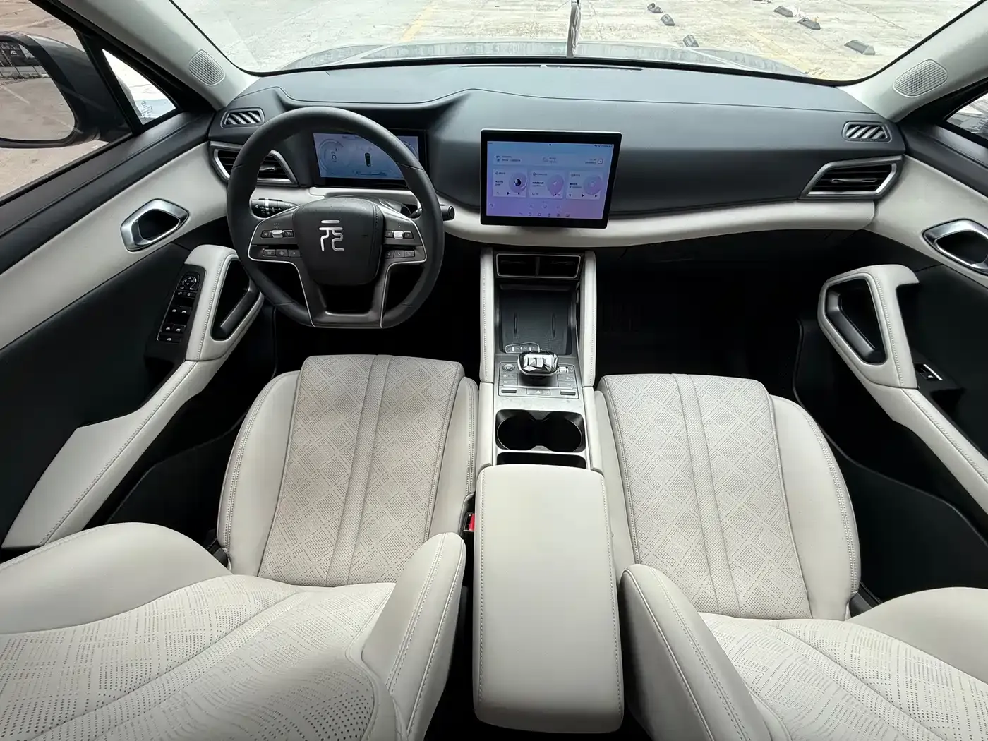 BYD Yuan UP 401KM Vitality Edition 2025 — фото 12