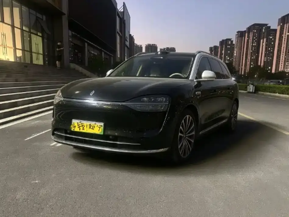 AITO Wenjie AITO M9 Extended Range Ultra 52kWh 6-Seater 2025
