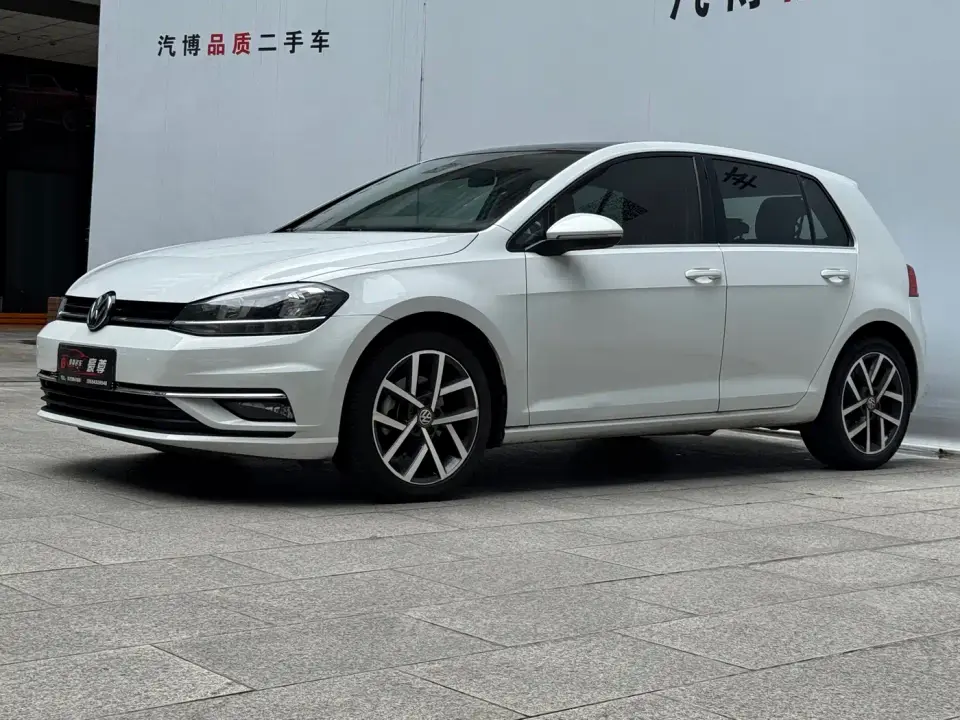 Volkswagen Golf 200TSI DSG Comfort 2020