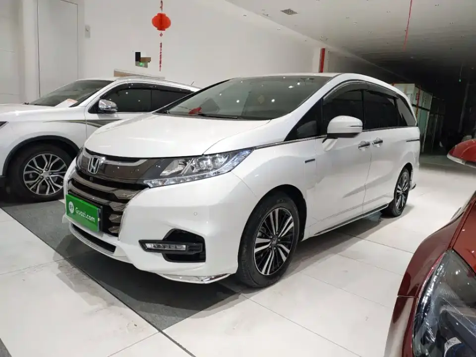 Honda Odyssey 2.0L Sharp·Ultimate Edition 2020