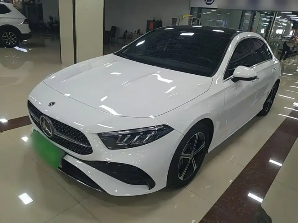 Mercedes-Benz A-Class A 200 L Fashion 2023