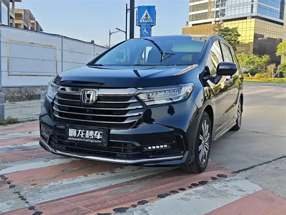 Honda Odyssey 2.0L e:HEV Sharp·Smart Edition 2026