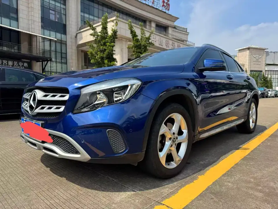 Mercedes-Benz GLA-Class GLA 200 Dynamic 2019