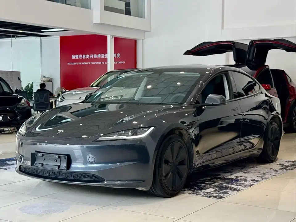 Tesla Model 3 Rear-Wheel Drive 2024