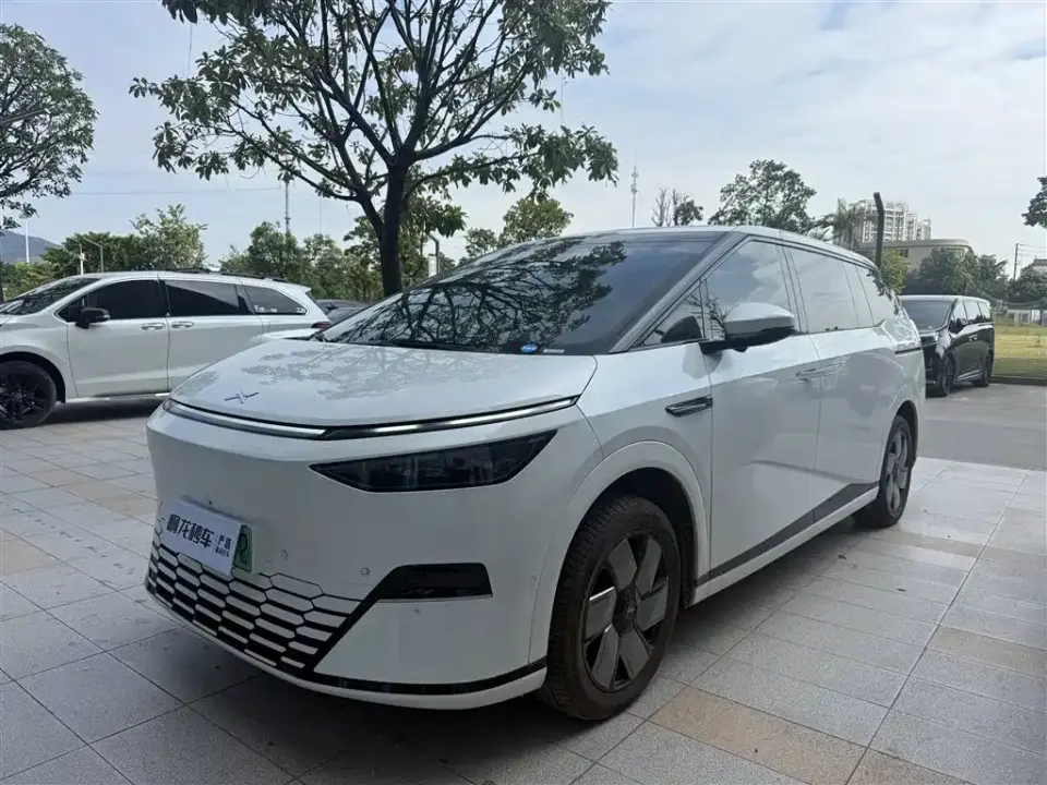 XPeng X9 640 AWD High Performance Max 2024